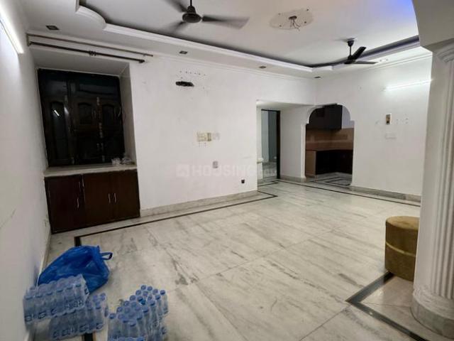 3 BHK Apartment in Sector 9 Rohini for rent New Delhi. The reference number is 20333770