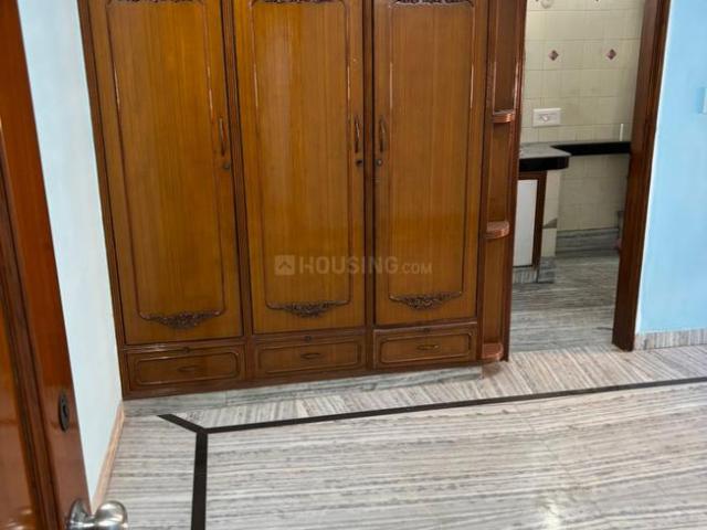3 BHK Apartment in Sector 9 Rohini for resale New Delhi. The reference number is 19630293