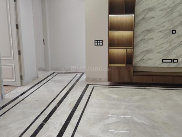 3 BHK Apartment in Sector 9 Rohini for resale New Delhi. The reference number is 17147092