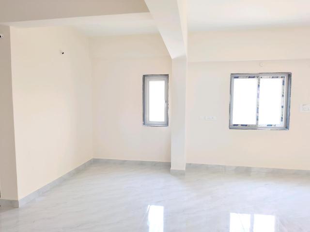 3 BHK Apartment in Serilingampally for resale Hyderabad. The reference number is 19833931