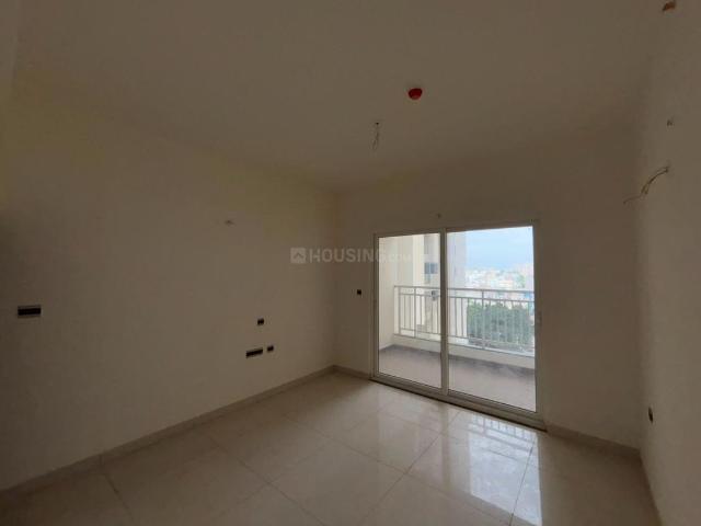 3 BHK Apartment in Serilingampally for resale Hyderabad. The reference number is 20972999