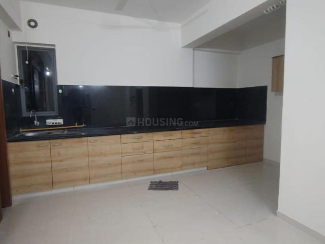 3 BHK Apartment in Shyamal for rent Ahmedabad. The reference number is 18883834