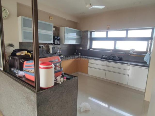 3 BHK Apartment in Shyamal for rent Ahmedabad. The reference number is 19787477