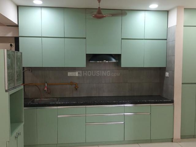 3 BHK Apartment in Shyamal for rent Ahmedabad. The reference number is 20244061