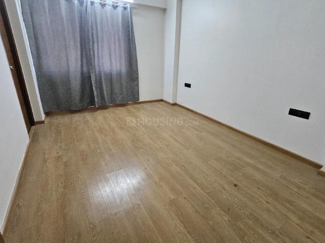 3 BHK Apartment in Shyamal for rent Ahmedabad. The reference number is 20329593