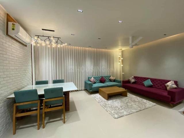 3 BHK Apartment in Shyamal for resale Ahmedabad. The reference number is 20121015