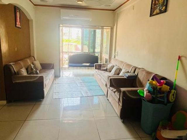 3 BHK Apartment in Shyamal for resale Ahmedabad. The reference number is 20848429