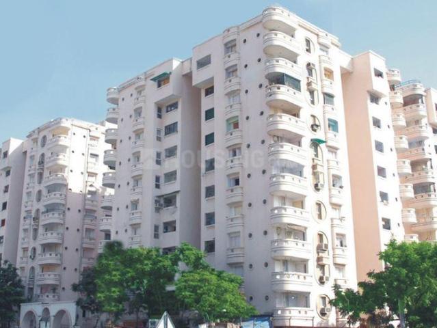3 BHK Apartment in Shyamal for resale Ahmedabad. The reference number is 20879788