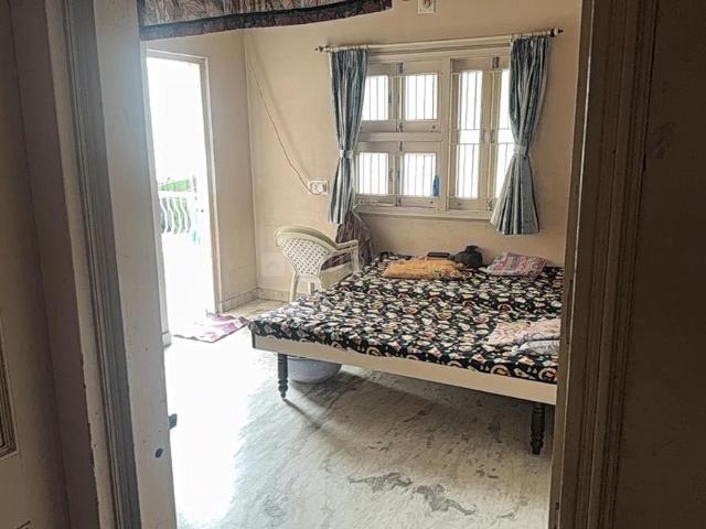 3 BHK Apartment in Shahibaug for resale Ahmedabad. The reference number is 20780826