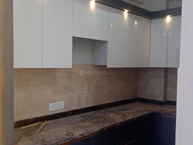 3 BHK Apartment in Shalimar Garden for resale Ghaziabad. The reference number is 17387543