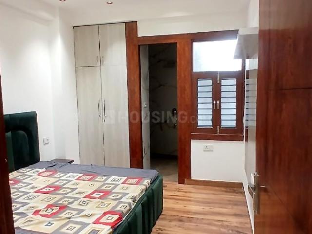 3 BHK Apartment in Shalimar Garden for resale Ghaziabad. The reference number is 18986637