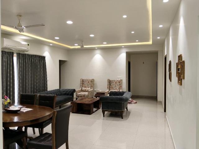 3 BHK Apartment in Shantigram for rent Ahmedabad. The reference number is 18905193