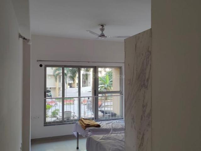 3 BHK Apartment in Shantigram for rent Ahmedabad. The reference number is 19507405