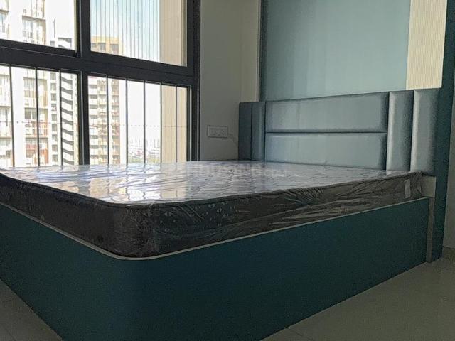 3 BHK Apartment in Shantigram for rent Ahmedabad. The reference number is 19021247