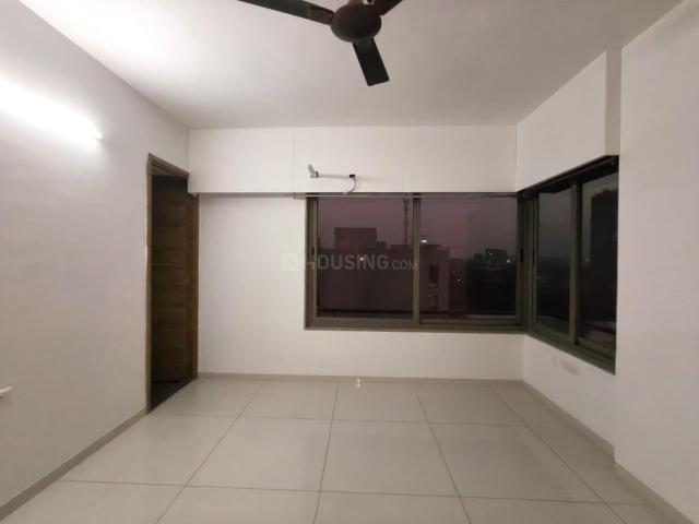 3 BHK Apartment in Shantigram for rent Ahmedabad. The reference number is 19106246