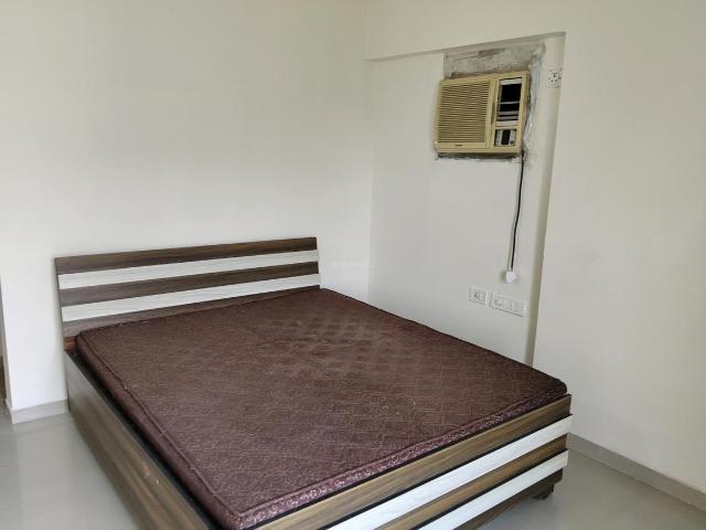 3 BHK Apartment in Shantigram for rent Ahmedabad. The reference number is 19202100