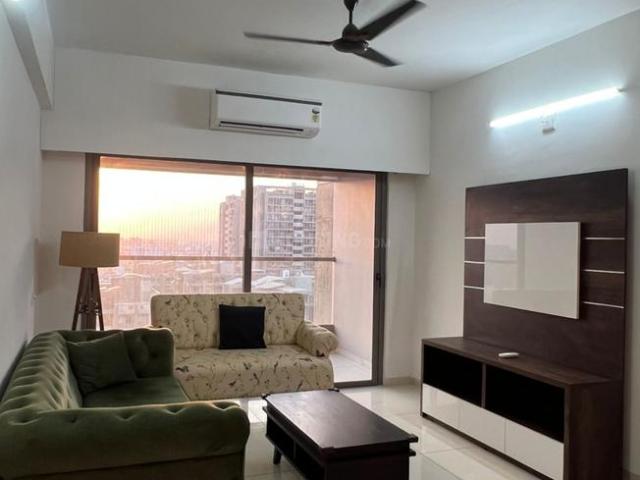 3 BHK Apartment in Shantigram for rent Ahmedabad. The reference number is 20847072