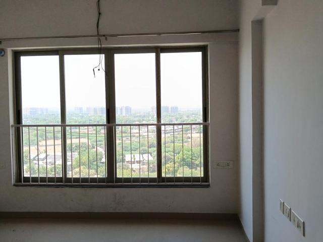 3 BHK Apartment in Shantigram for rent Ahmedabad. The reference number is 20001491
