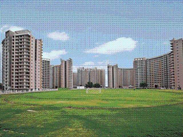 3 BHK Apartment in Shantigram for resale Ahmedabad. The reference number is 19996067
