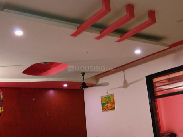 3 BHK Apartment in Shastri Nagar for resale Ghaziabad. The reference number is 15286029