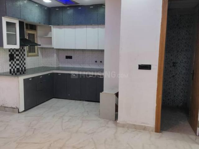 3 BHK Apartment in Shastri Nagar for resale Ghaziabad. The reference number is 18498592