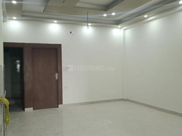 3 BHK Apartment in Shastri Nagar for resale Ghaziabad. The reference number is 20136995