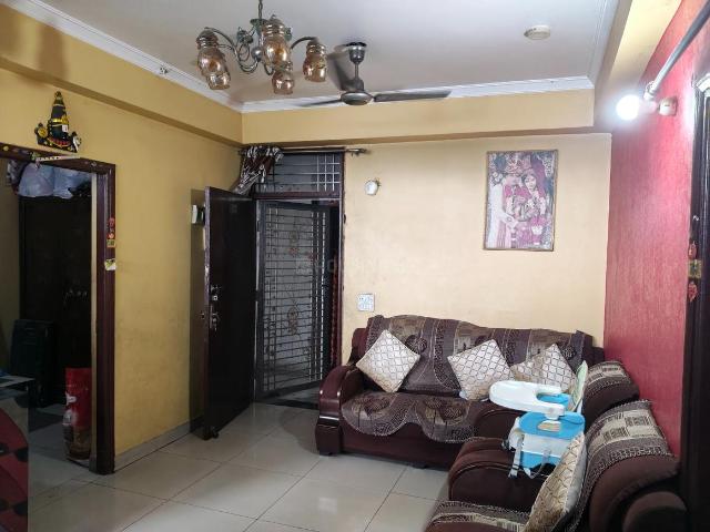 3 BHK Apartment in Shastri Nagar for resale Ghaziabad. The reference number is 20944421