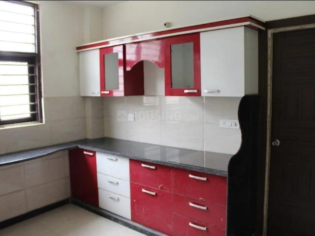 3 BHK Apartment in Shastripuram for resale Agra. The reference number is 20500799