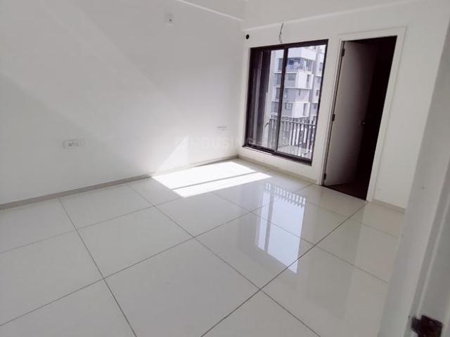 3 BHK Apartment in Shela for rent Ahmedabad. The reference number is 16684492