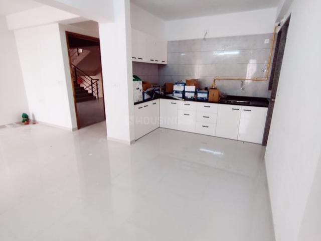 3 BHK Apartment in Shela for rent Ahmedabad. The reference number is 17378869