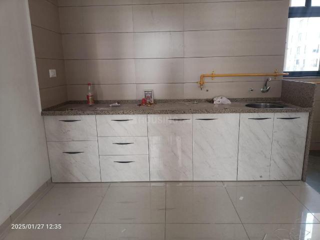3 BHK Apartment in Shela for rent Ahmedabad. The reference number is 17571413