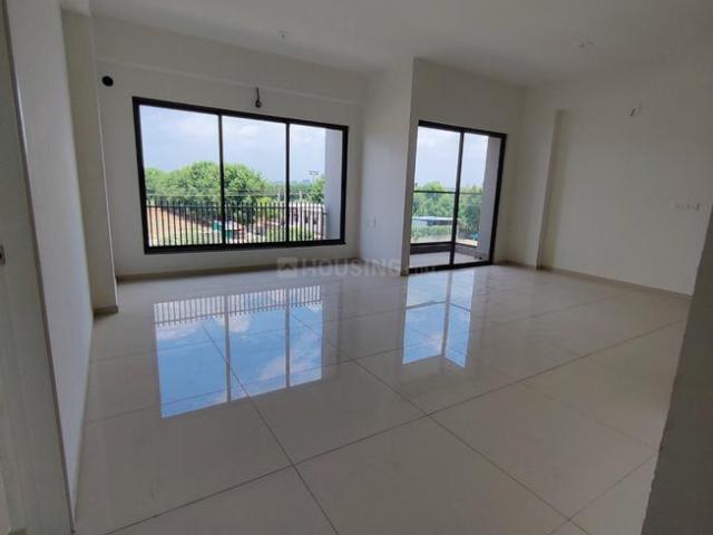 3 BHK Apartment in Shela for rent Ahmedabad. The reference number is 18260490