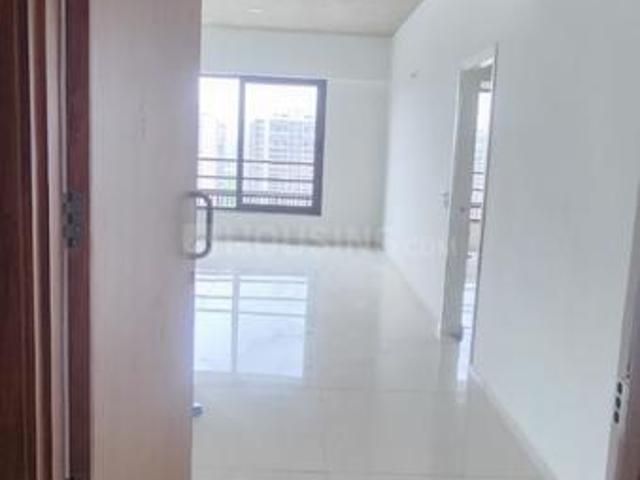 3 BHK Apartment in Shela for rent Ahmedabad. The reference number is 18676769