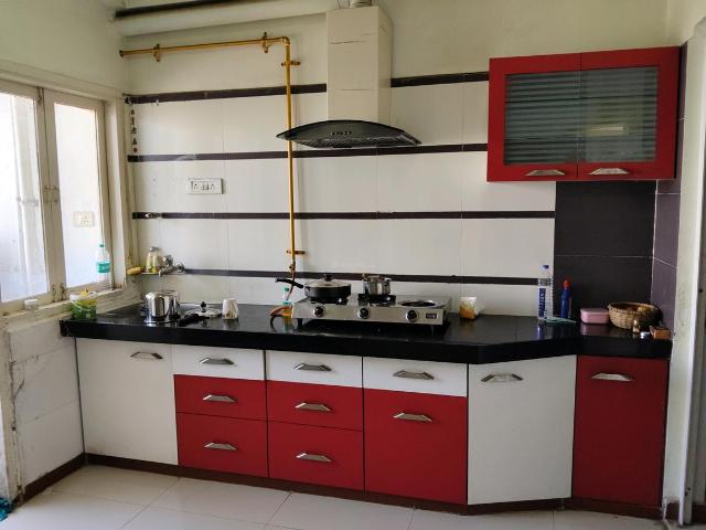 3 BHK Apartment in Shela for rent Ahmedabad. The reference number is 18673055
