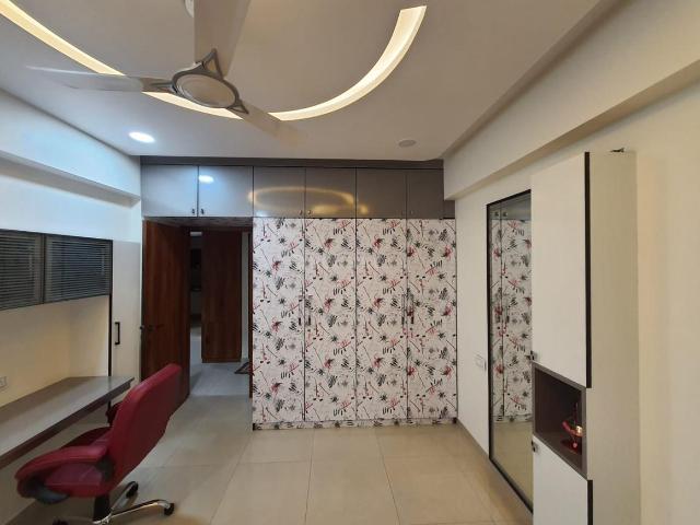 3 BHK Apartment in Shela for rent Ahmedabad. The reference number is 19139379