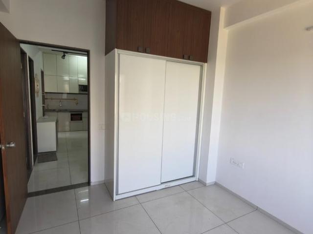 3 BHK Apartment in Shela for rent Ahmedabad. The reference number is 19184159