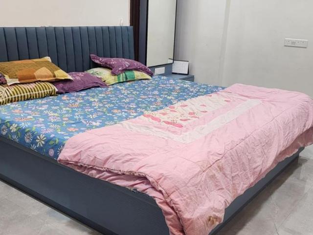 3 BHK Apartment in Shela for rent Ahmedabad. The reference number is 19480918