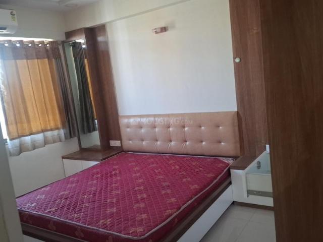 3 BHK Apartment in Shela for rent Ahmedabad. The reference number is 19836274
