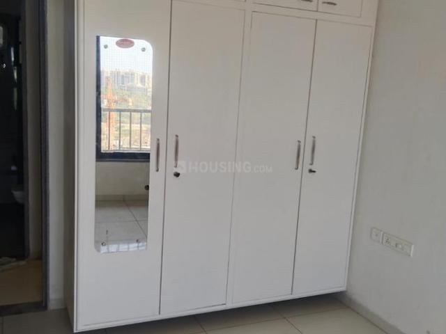 3 BHK Apartment in Shela for rent Ahmedabad. The reference number is 19836344