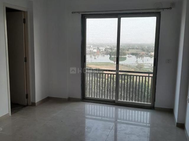 3 BHK Apartment in Shela for rent Ahmedabad. The reference number is 19845997
