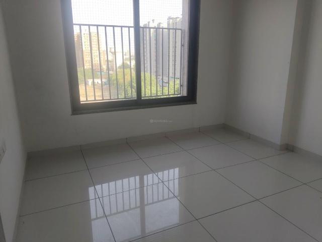 3 BHK Apartment in Shela for rent Ahmedabad. The reference number is 19859728