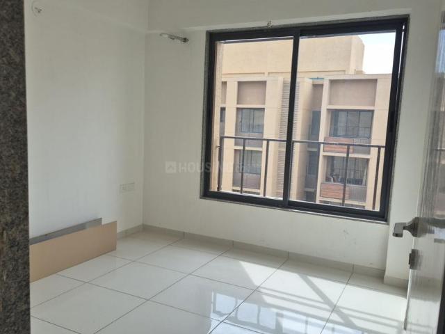 3 BHK Apartment in Shela for rent Ahmedabad. The reference number is 19867014