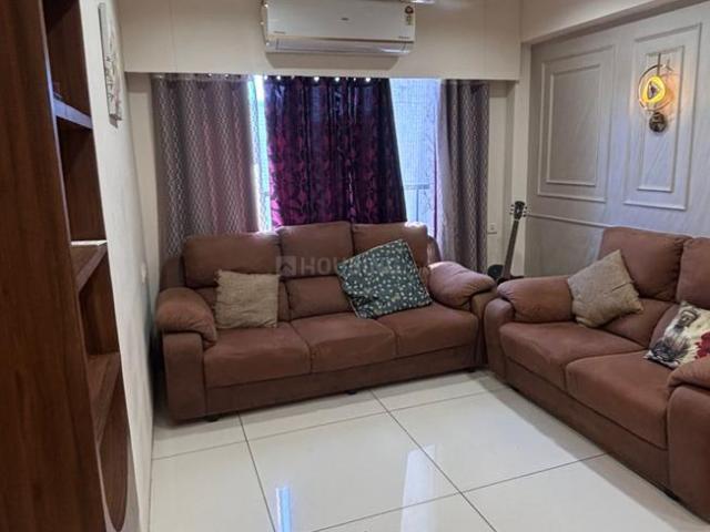 3 BHK Apartment in Shela for rent Ahmedabad. The reference number is 19912422