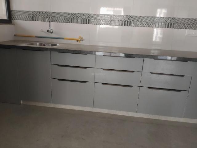 3 BHK Apartment in Shela for rent Ahmedabad. The reference number is 19927557