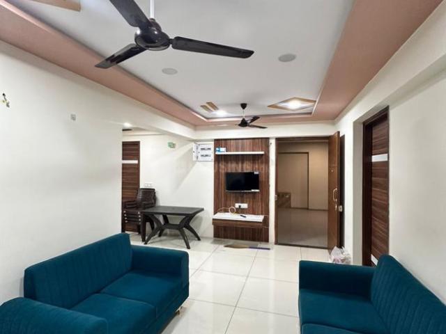 3 BHK Apartment in Shela for rent Ahmedabad. The reference number is 19951187