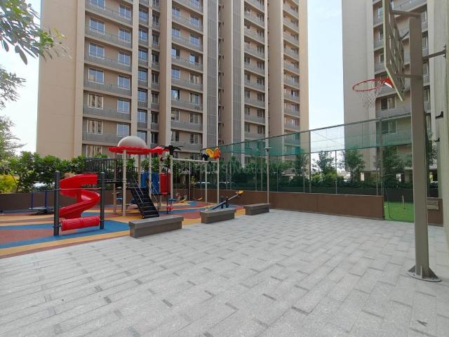 3 BHK Apartment in Shela for rent Ahmedabad. The reference number is 20033998