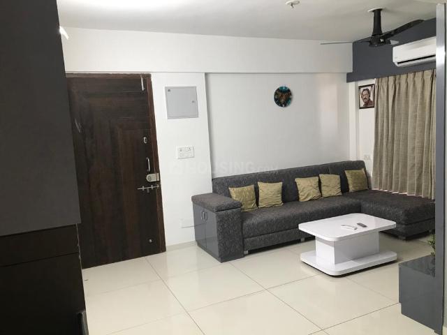 3 BHK Apartment in Shela for rent Ahmedabad. The reference number is 20154985