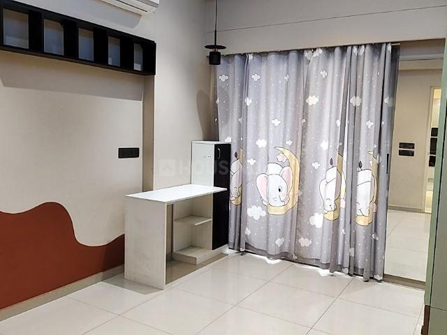 3 BHK Apartment in Shela for rent Ahmedabad. The reference number is 20179416