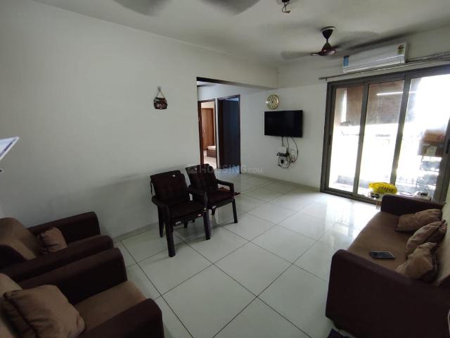 3 BHK Apartment in Shela for rent Ahmedabad. The reference number is 20185072