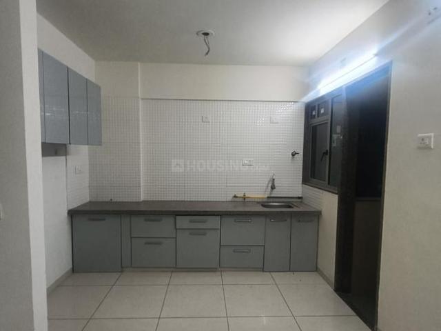 3 BHK Apartment in Shela for rent Ahmedabad. The reference number is 20207914